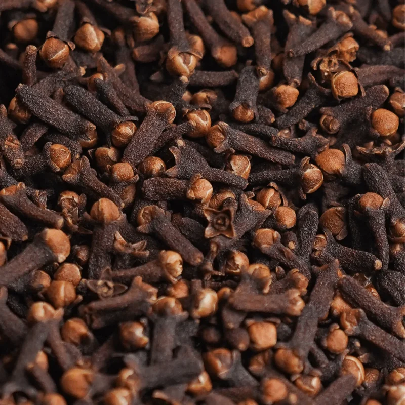 Raw Cloves